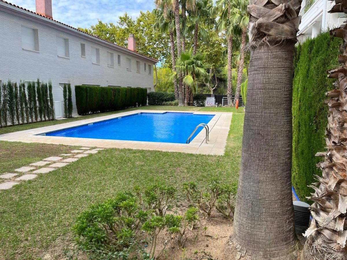 Amplio Apartamento Con Acceso Directo A Piscina Castell-Platja d’Aro Exterior foto